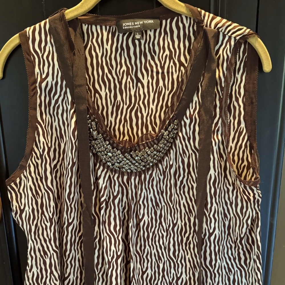 Jones New York tank